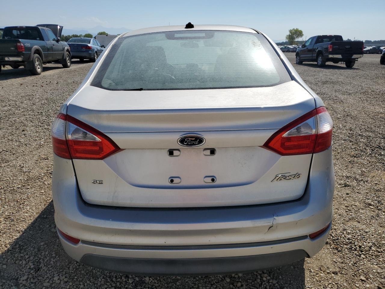 2014 Ford Fiesta Se - Image 6