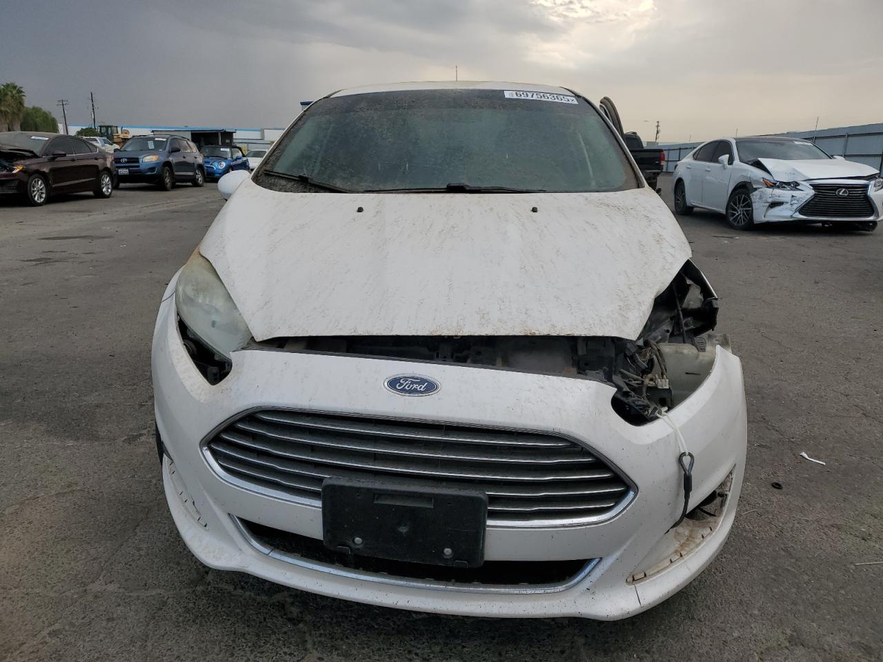 2016 Ford Fiesta Titanium - Image 5