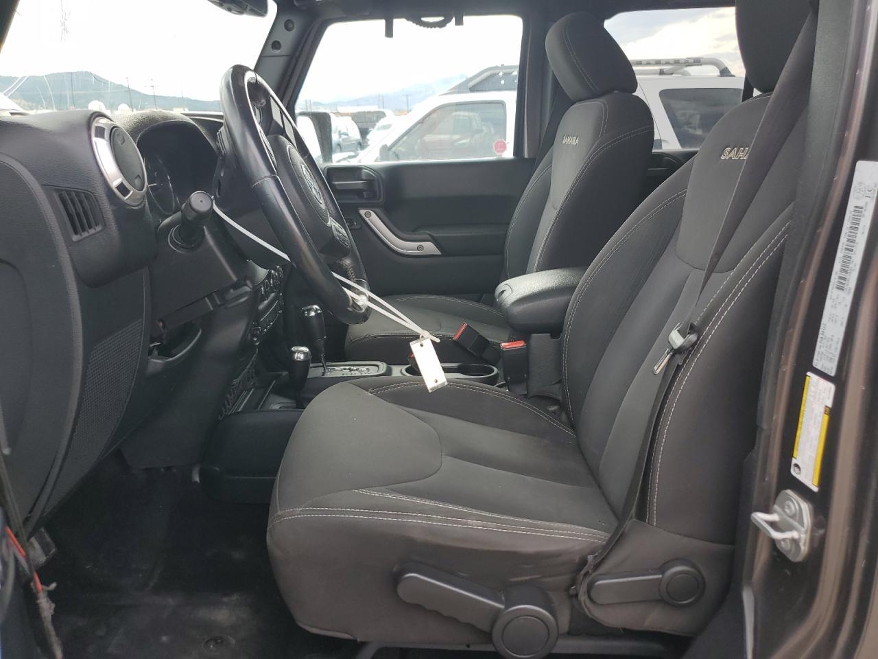 2016 Jeep Wrangler Unlimited Sahara - Фото 7