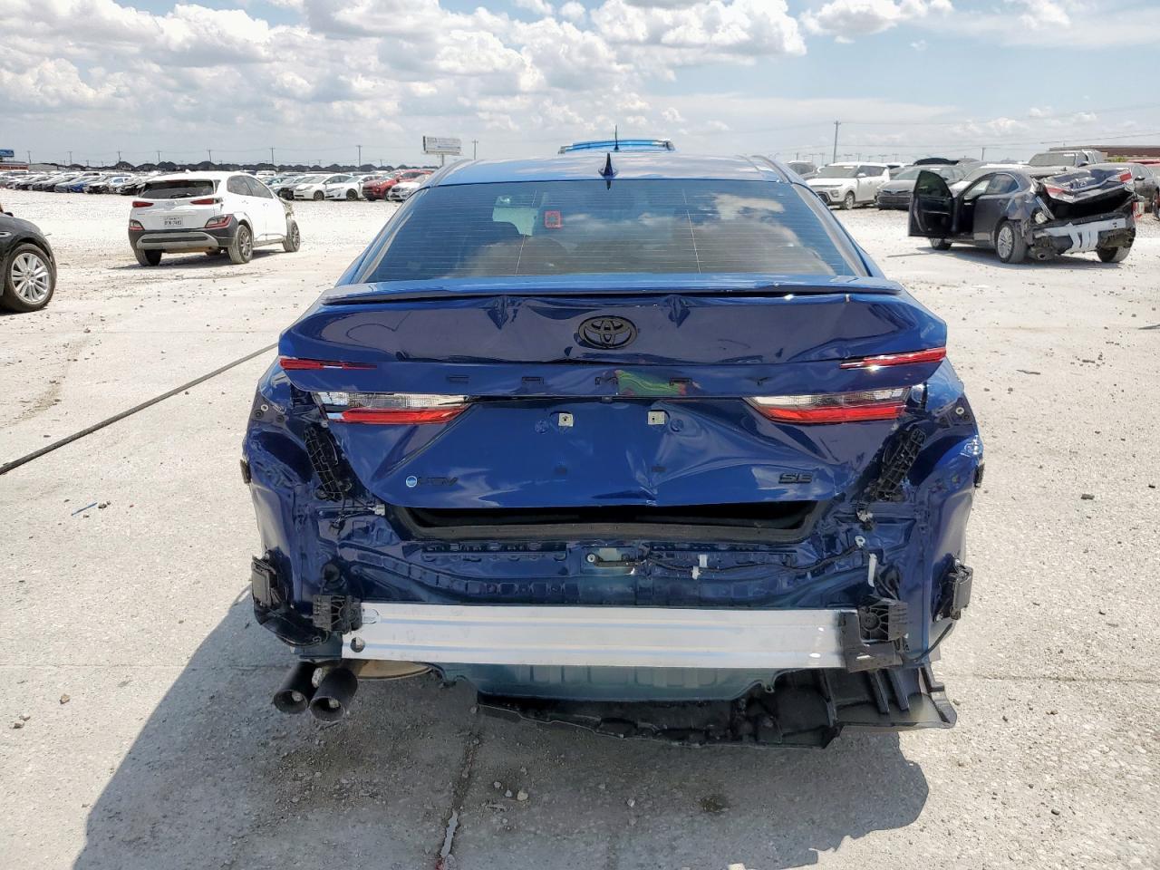 2025 Toyota Camry Xse - Фото 6