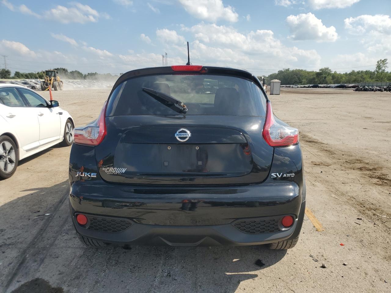 2015 Nissan Juke S - Фото 6