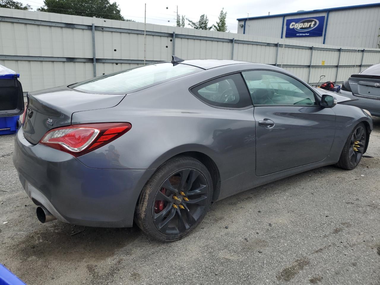 2015 Hyundai Genesis Coupe 3.8L - Фото 3