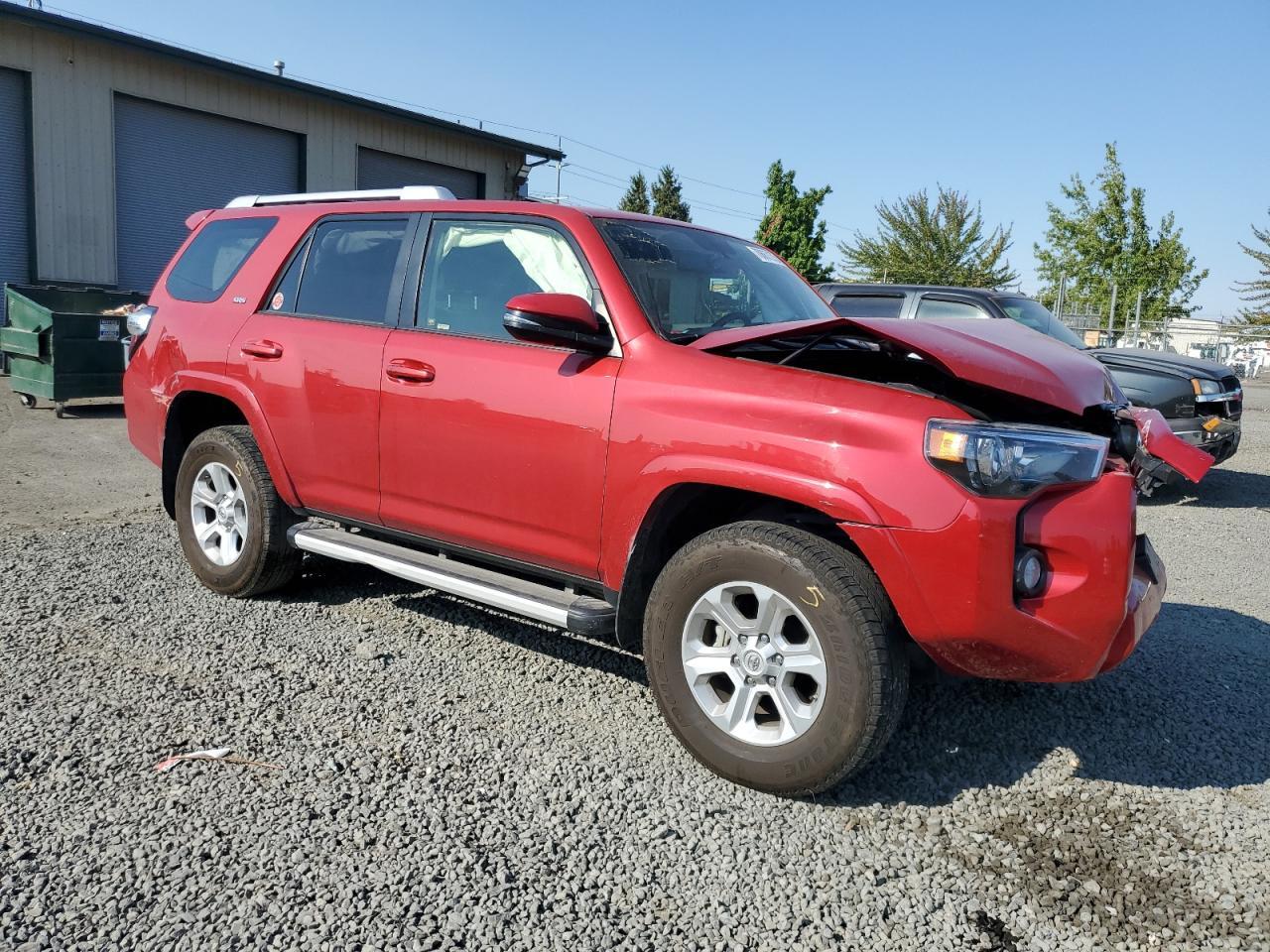 2017 Toyota 4Runner Sr5/Sr5 Premium - Image 4