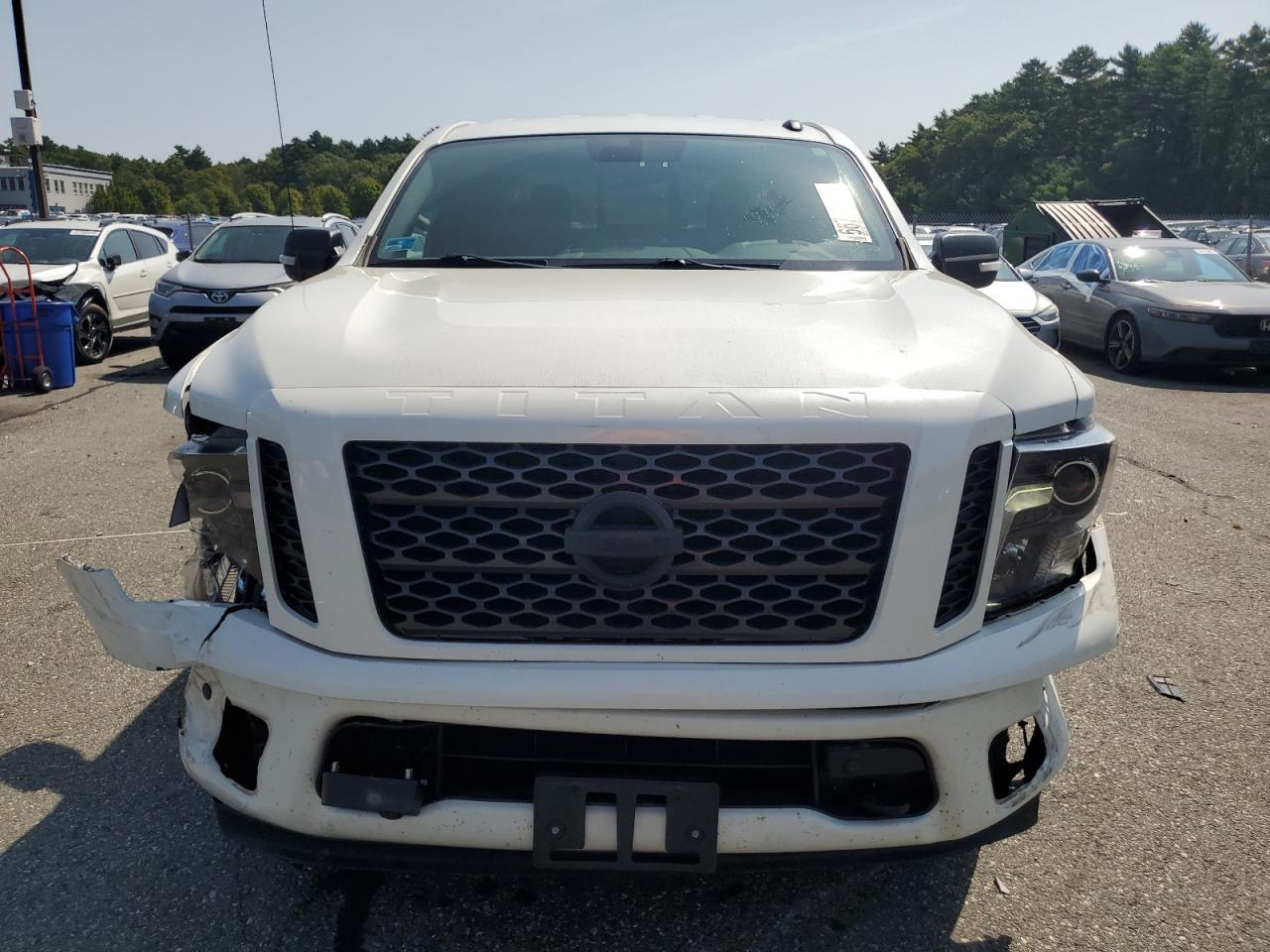 2019 Nissan Titan Sv - Image 5