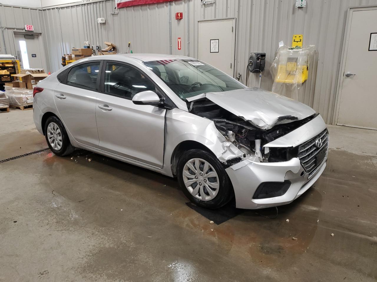 2019 Hyundai Accent Se - Фото 4