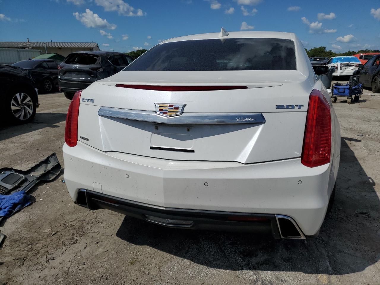 2018 Cadillac Cts Luxury - Image 6