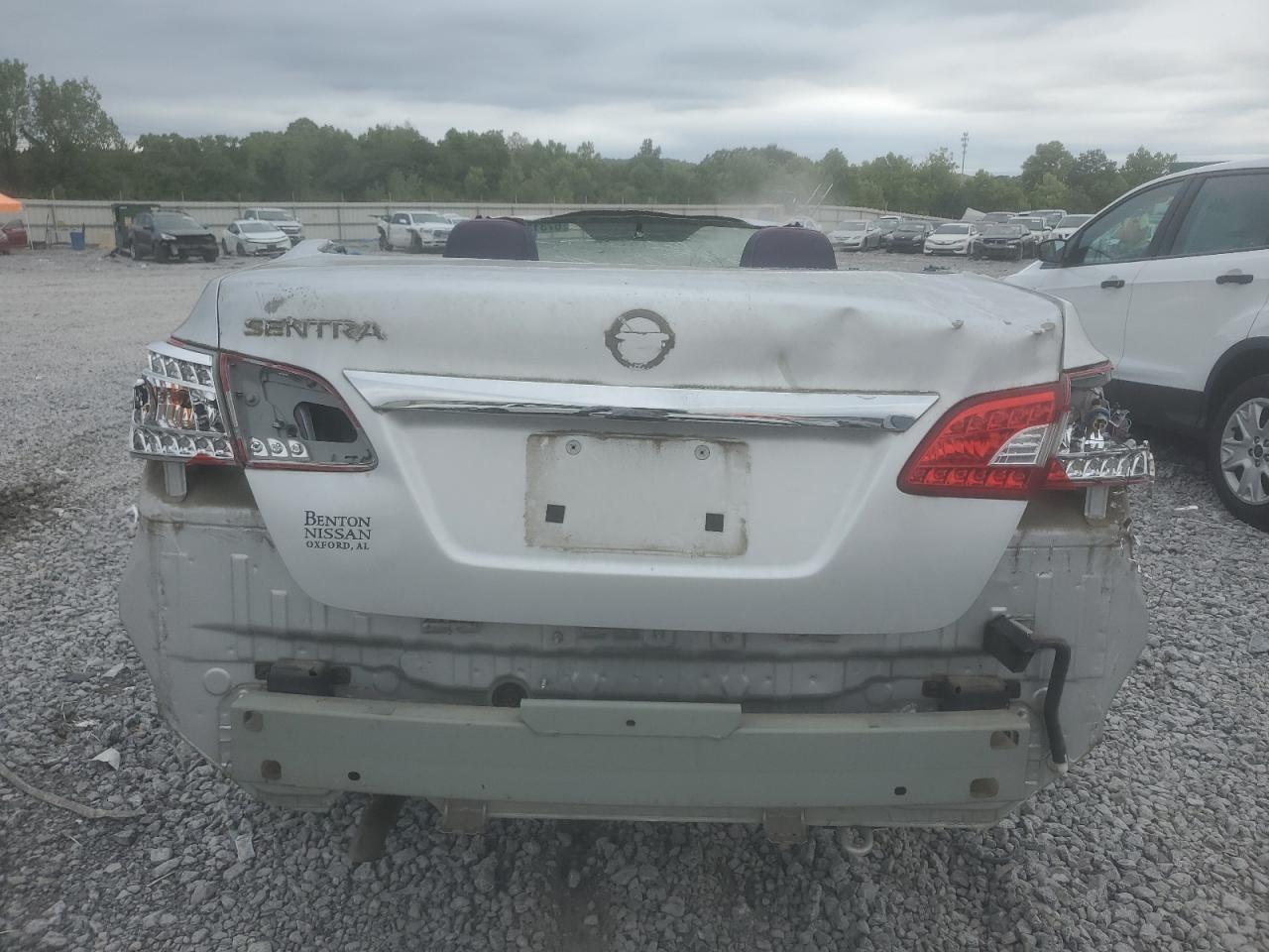 2015 Nissan Sentra S - Image 6