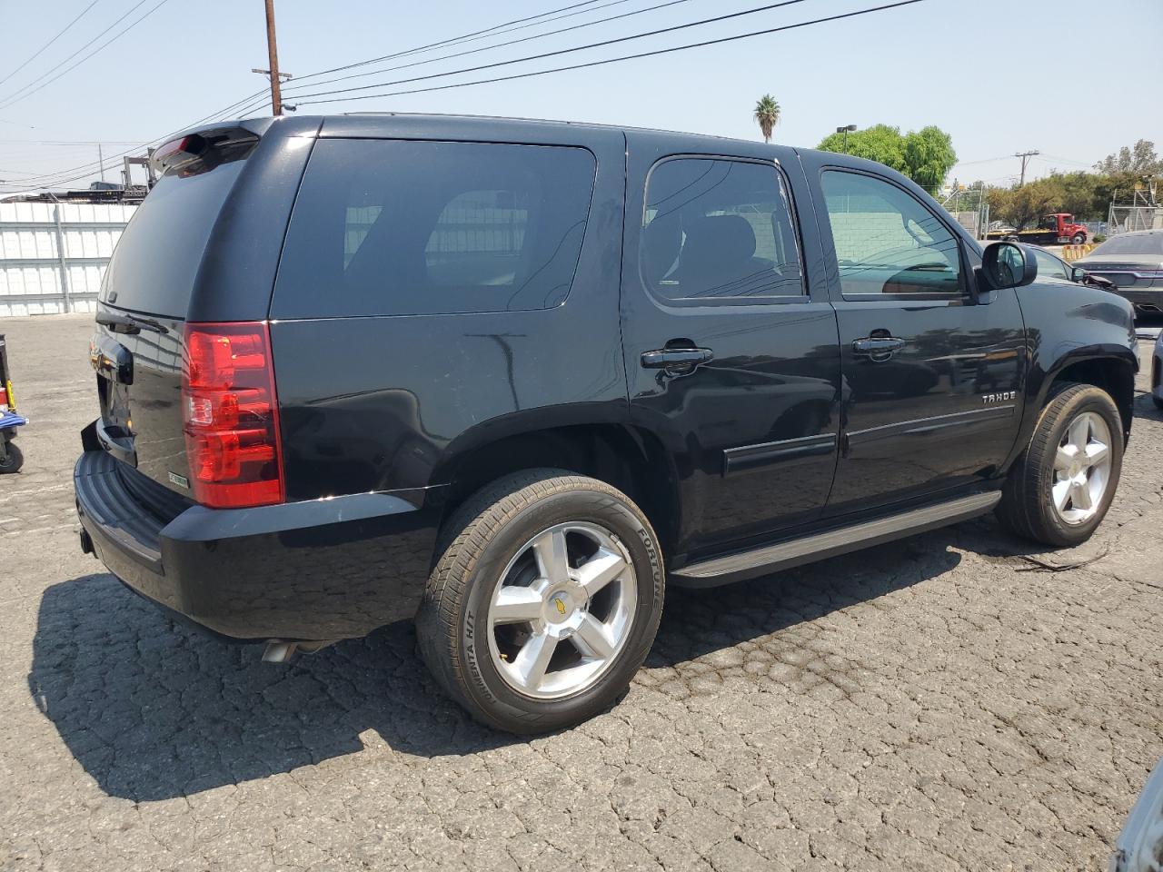 2011 Chevrolet Tahoe C1500 Ls - Фото 3
