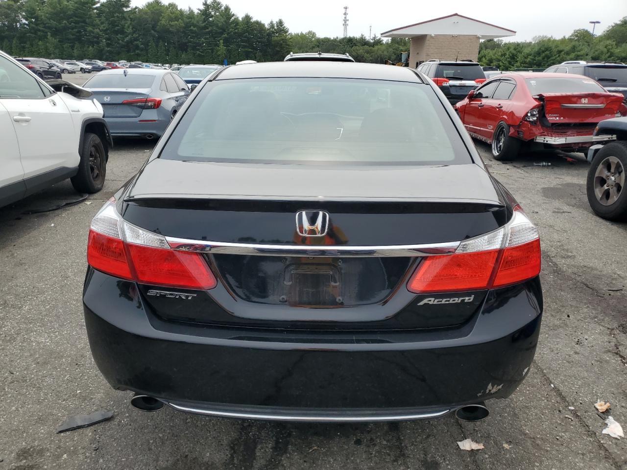 2013 Honda Accord Sport - Image 6
