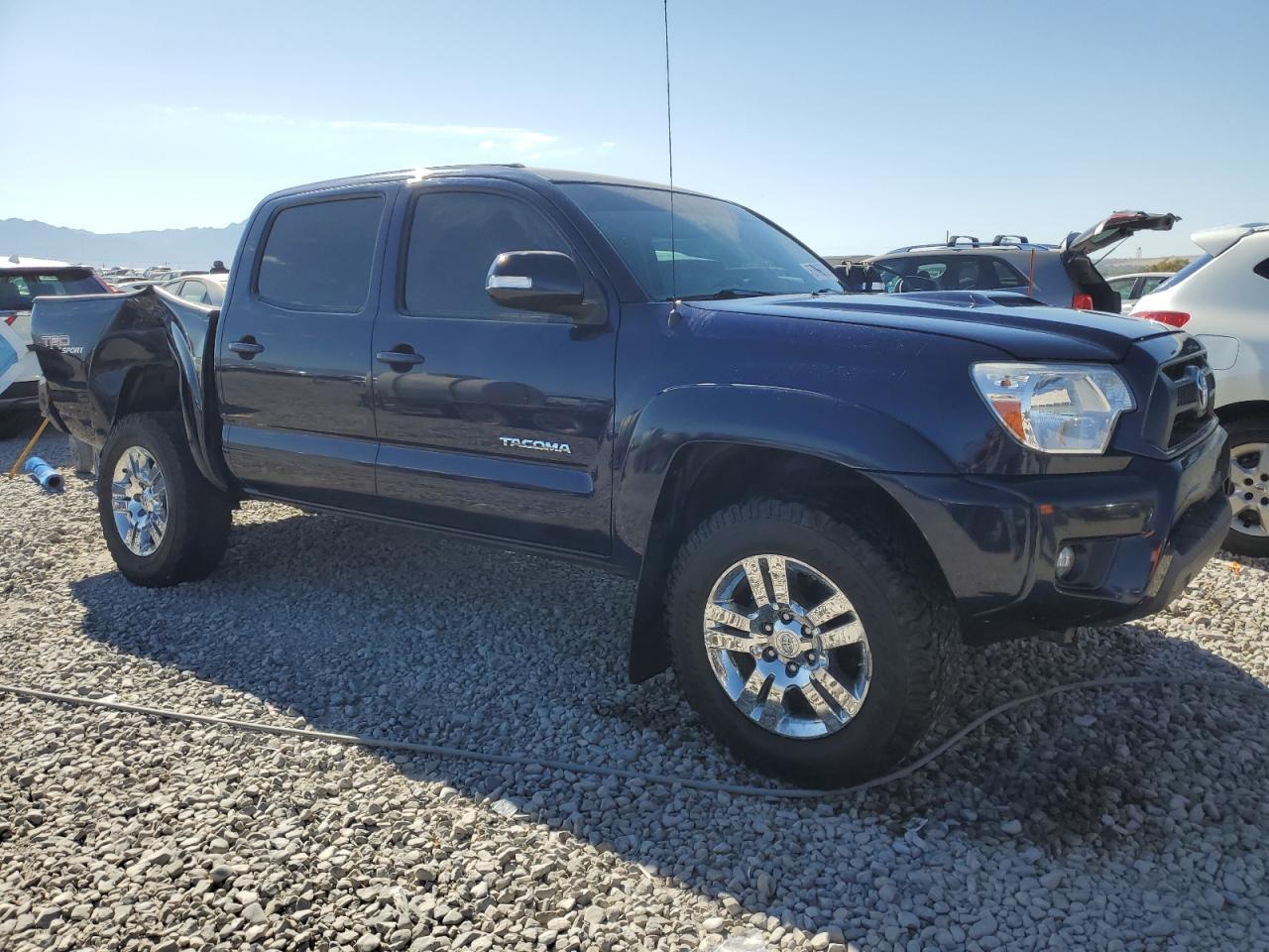 2012 Toyota Tacoma Double Cab - Image 4
