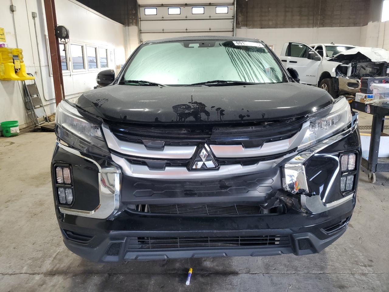 2021 Mitsubishi Outlander Sport Es - Фото 5