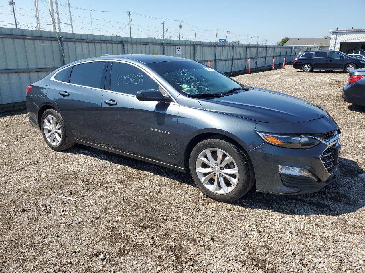 2021 Chevrolet Malibu Lt - Фото 4