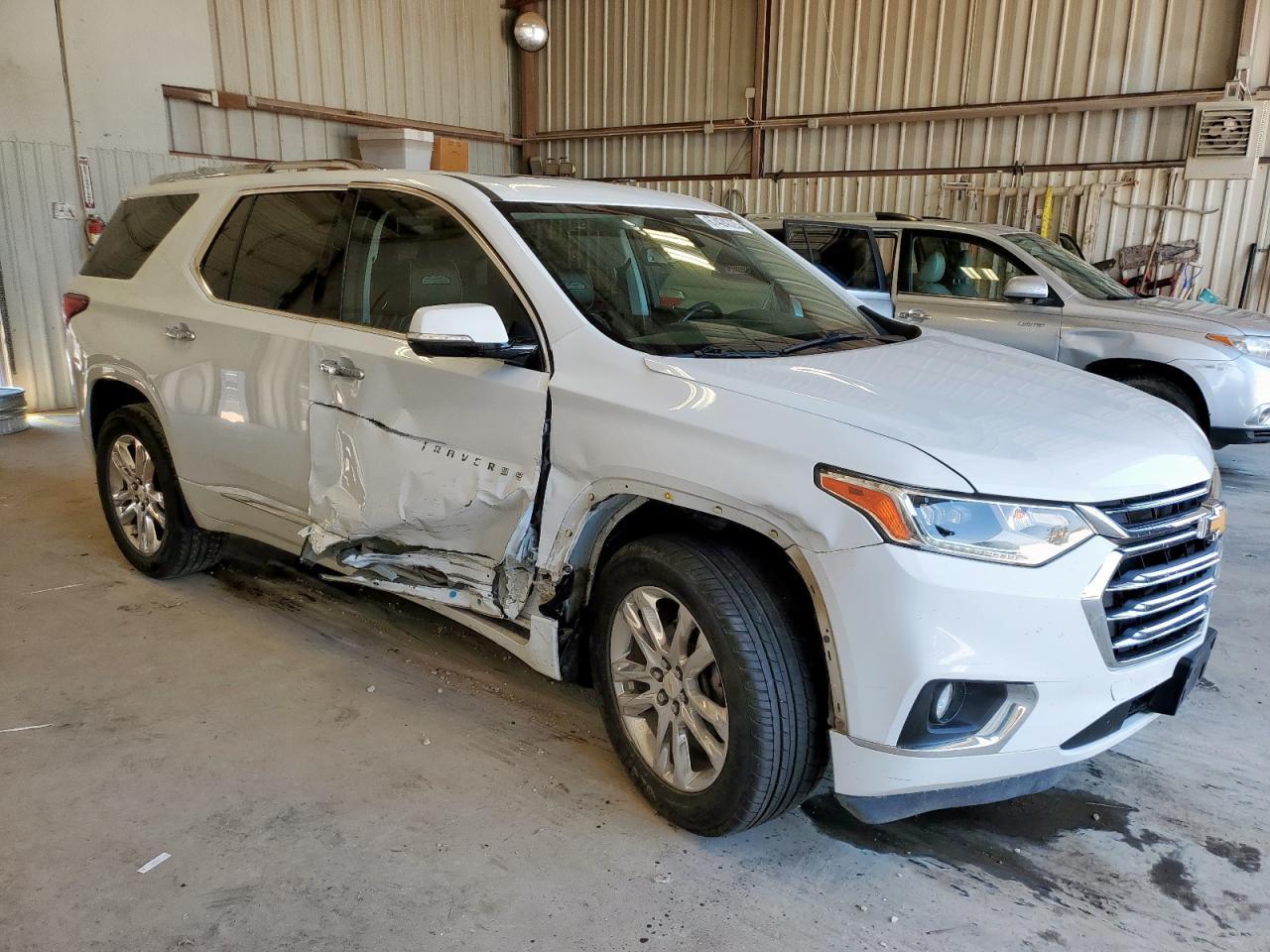 2020 Chevrolet Traverse High Country - Фото 4