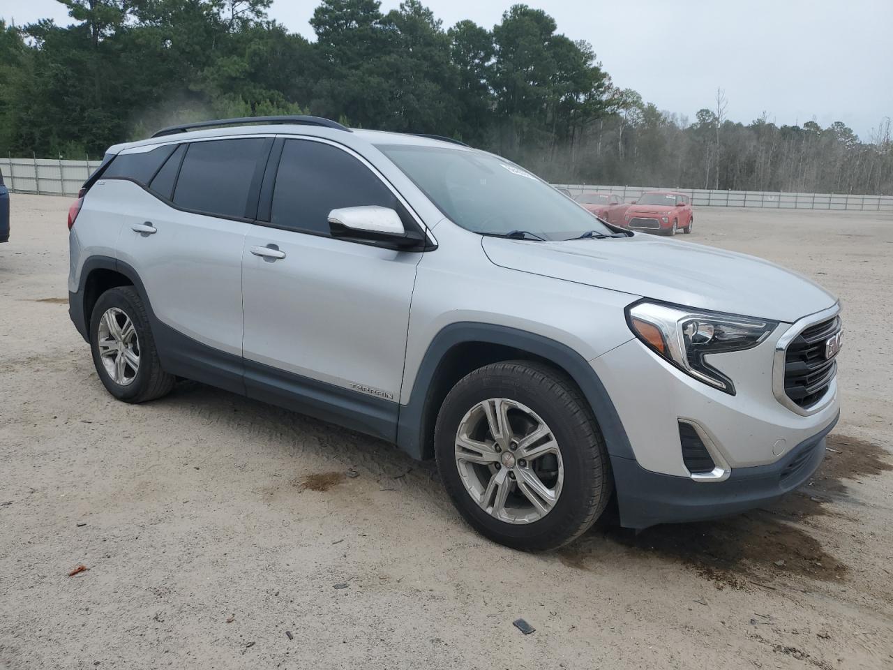 2020 GMC Terrain Sle - Фото 4