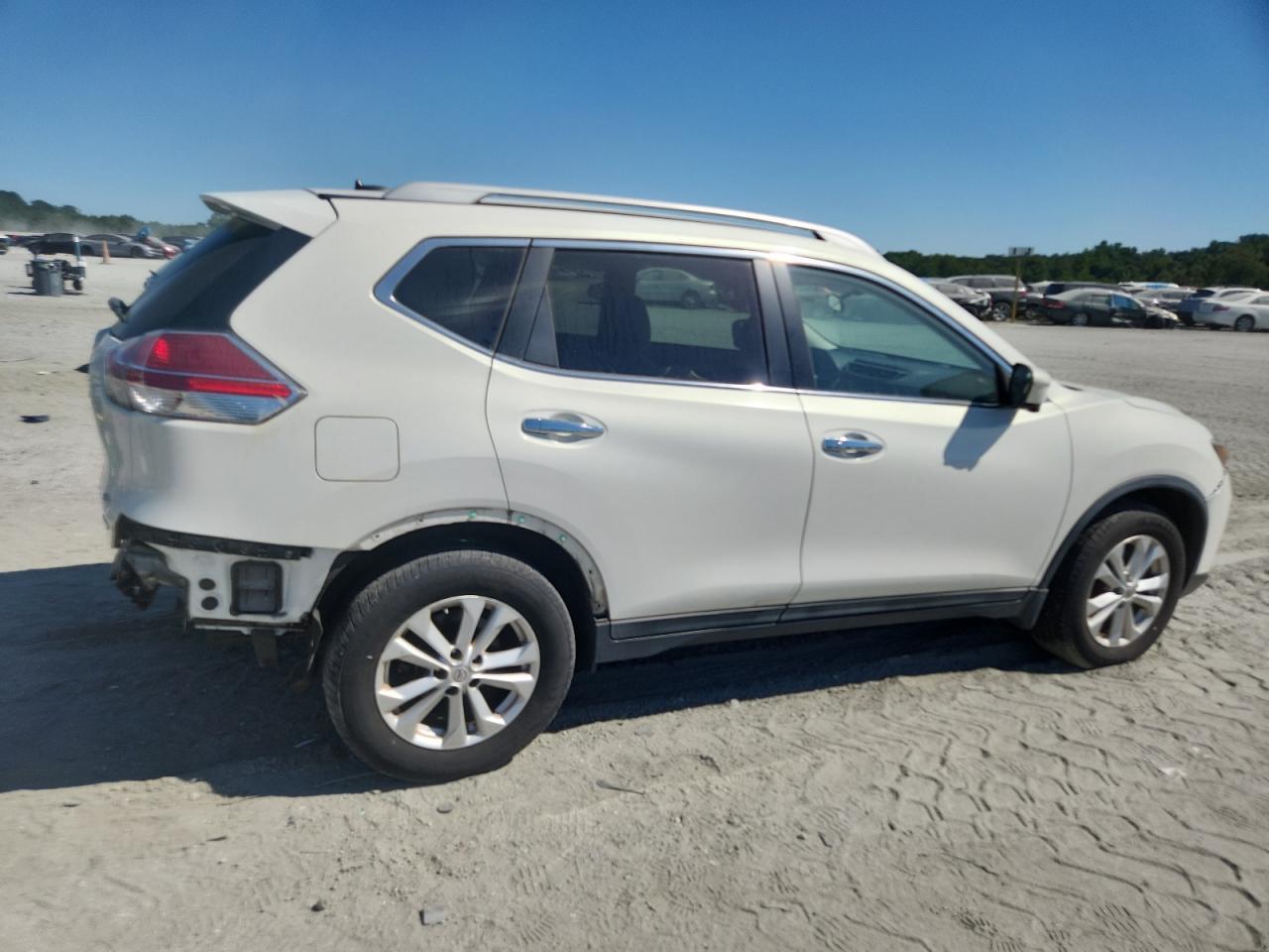 2014 Nissan Rogue S - Фото 3