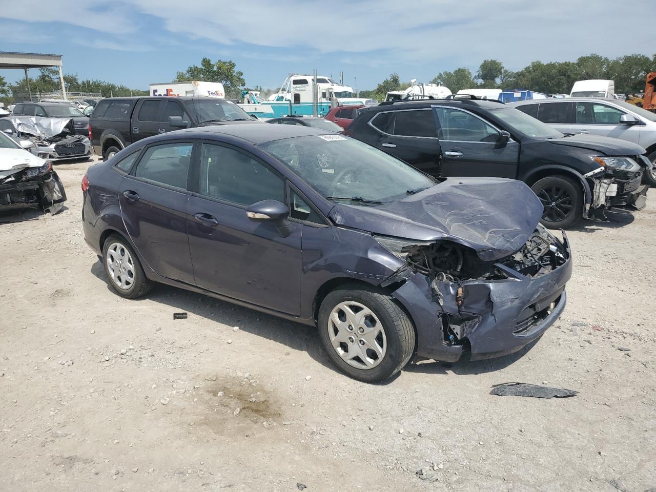 2013 Ford Fiesta Se - Фото 4