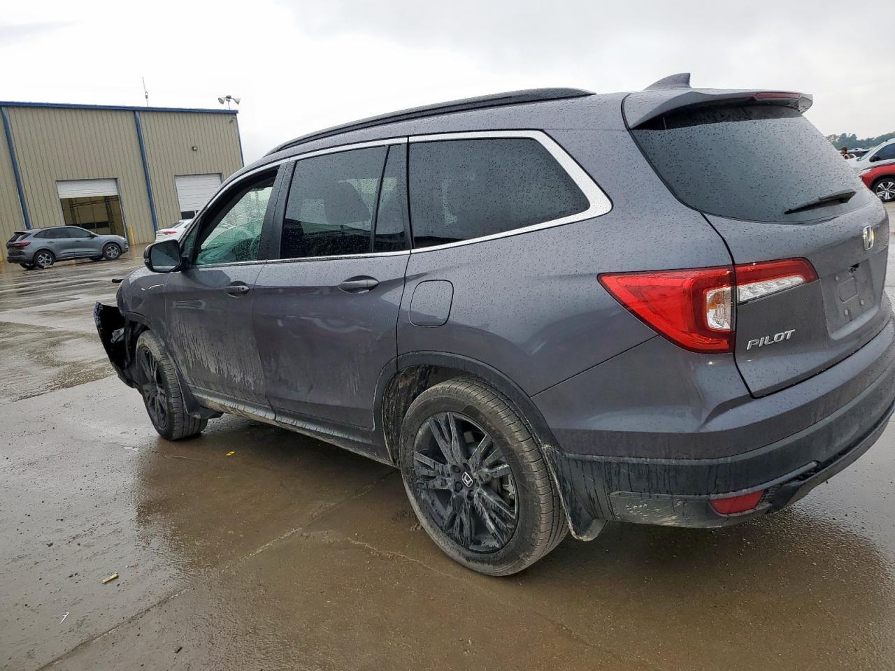 2022 Honda Pilot Se - Фото 2