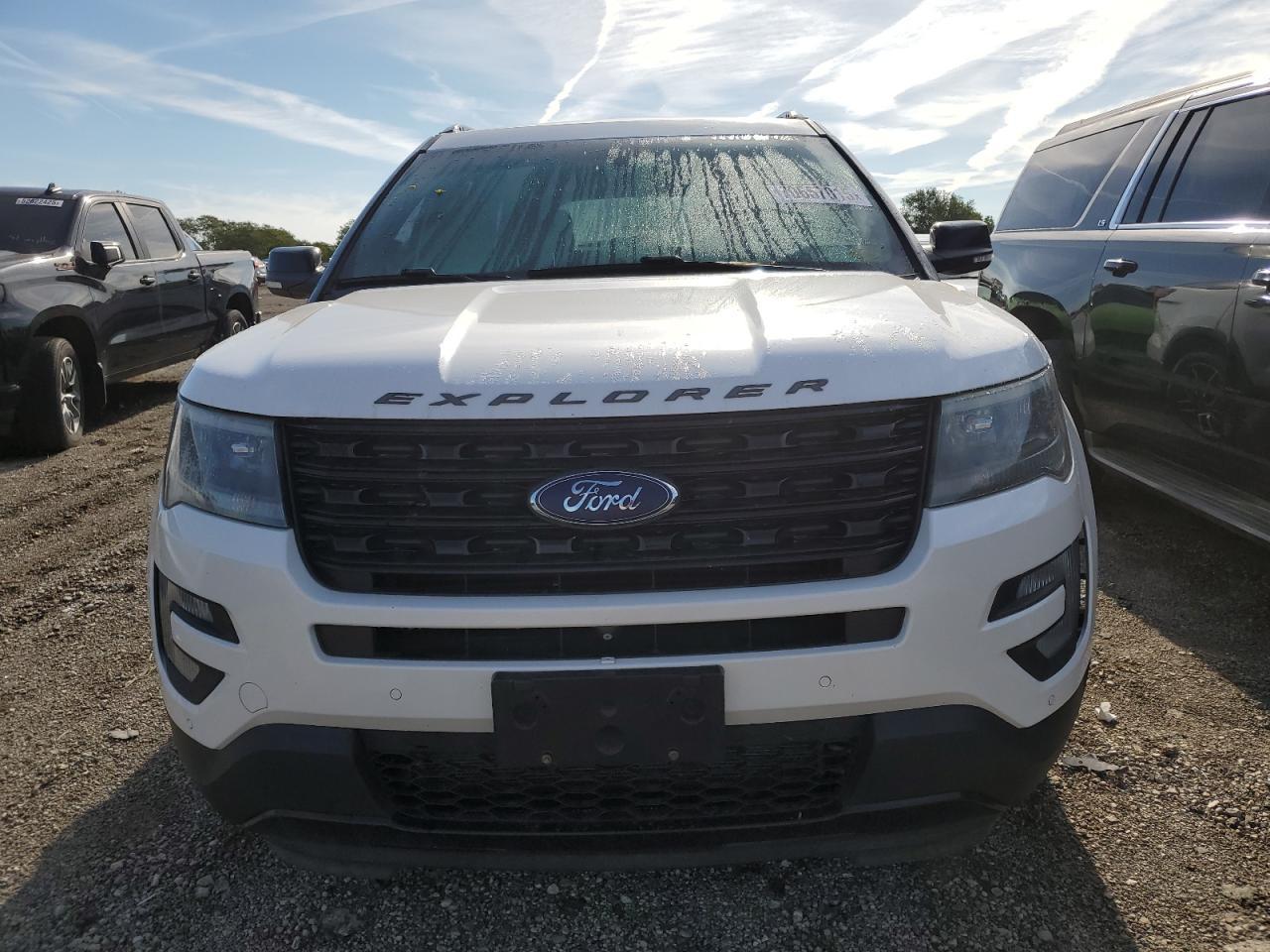 2016 Ford Explorer Sport - Image 5