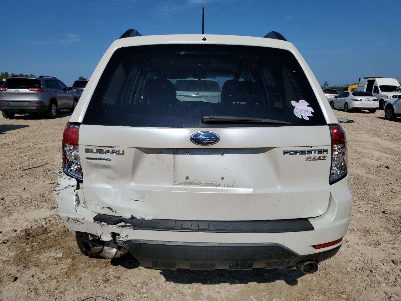 2010 Subaru Forester 2.5X Premium - Фото 6