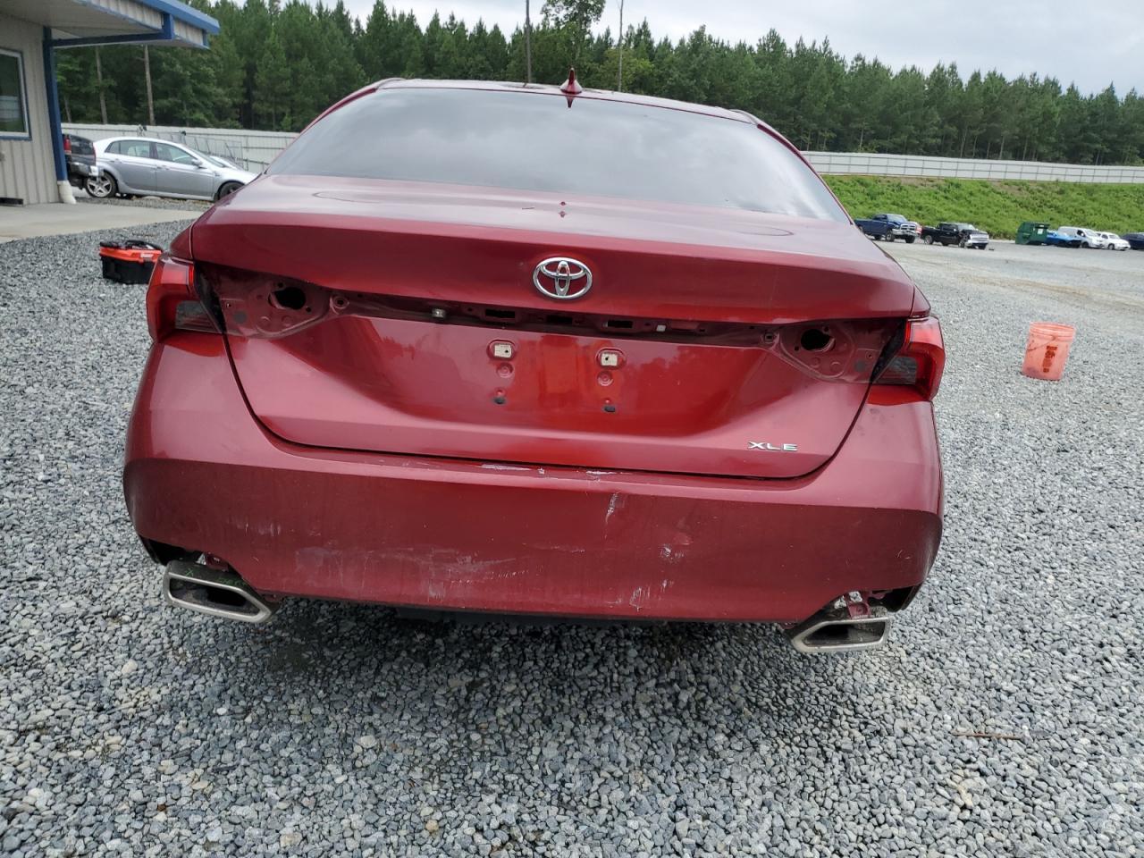 2022 Toyota Avalon Xle - Фото 6