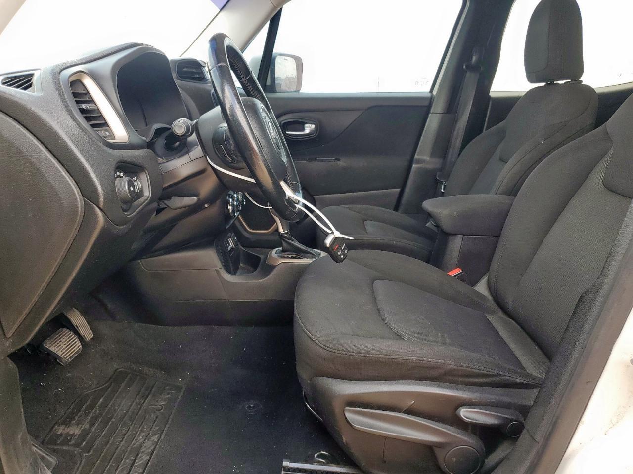 2017 Jeep Renegade Latitude - Фото 7