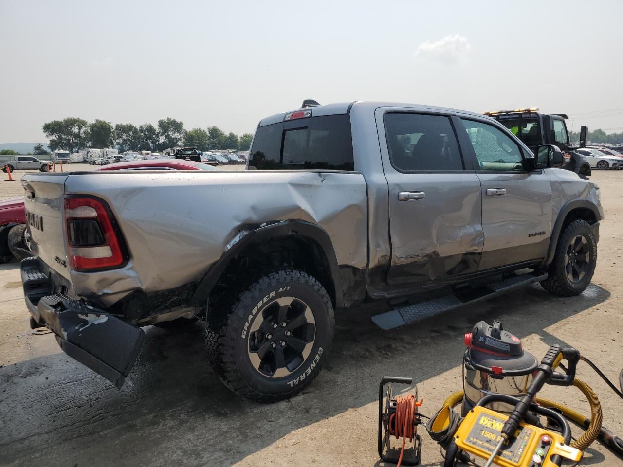 2019 Ram 1500 Rebel - Фото 3