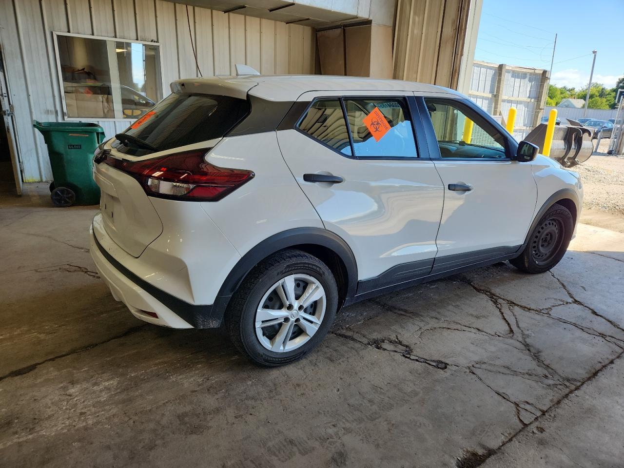 2023 Nissan Kicks S - Фото 3