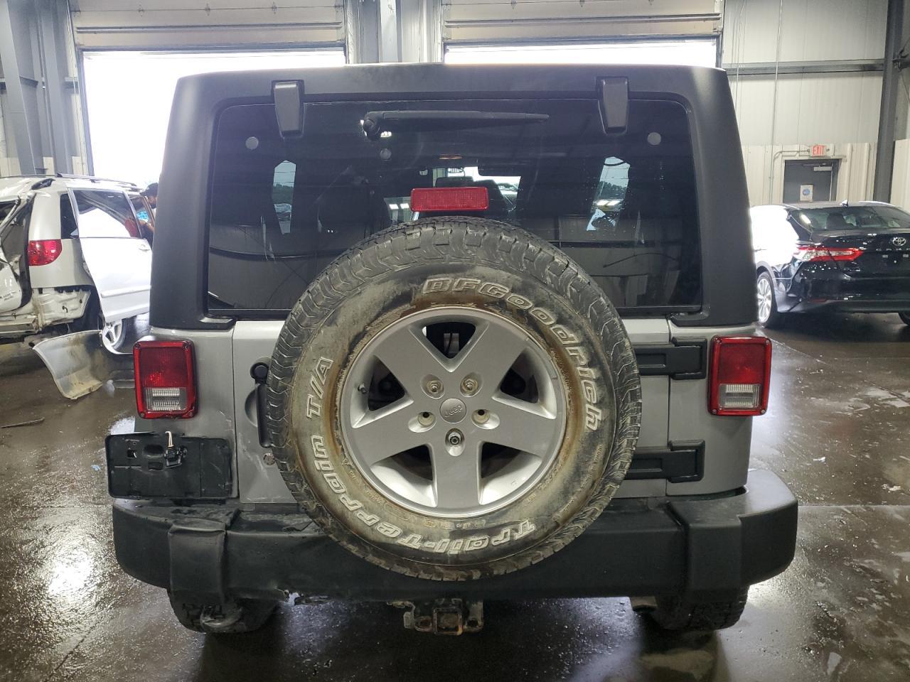 2018 Jeep Wrangler Unlimited Sport - Фото 6