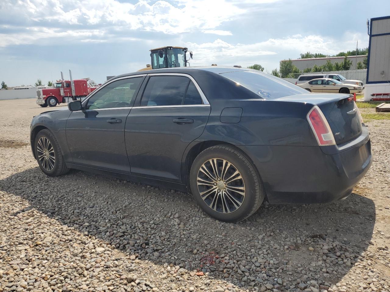 2013 Chrysler 300 S - Image 2