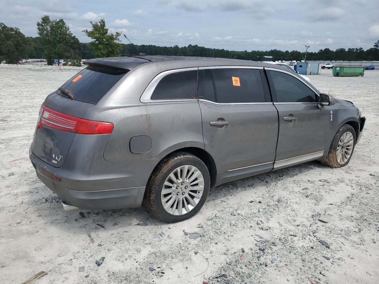 2010 Lincoln Mkt - Фото 3