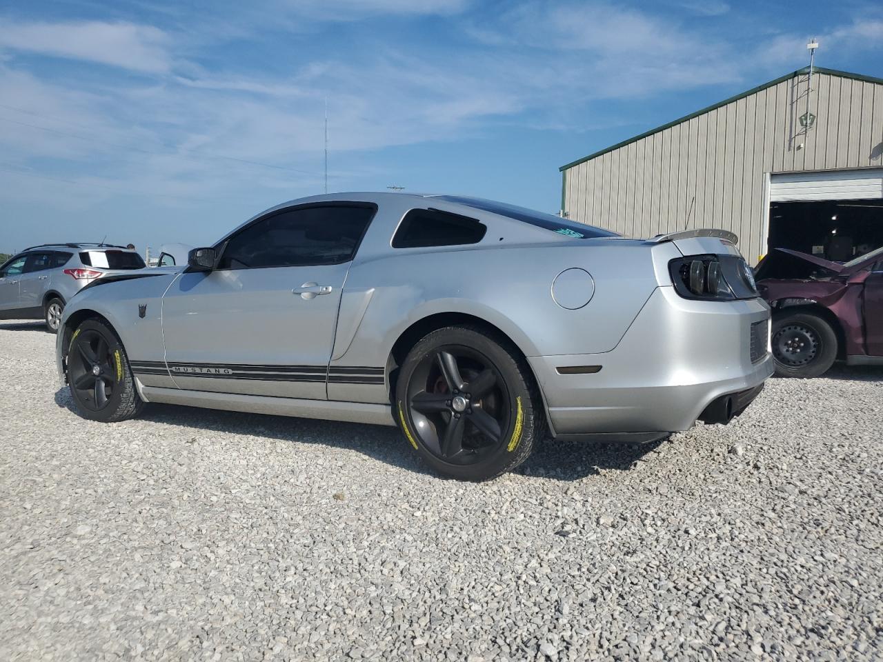 2014 Ford Mustang - Image 2