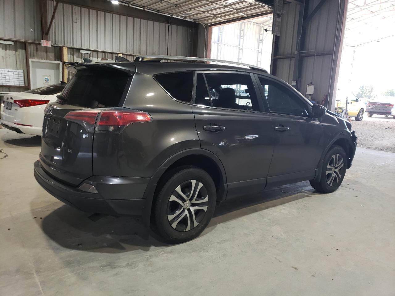 2016 Toyota Rav4 Le - Фото 3