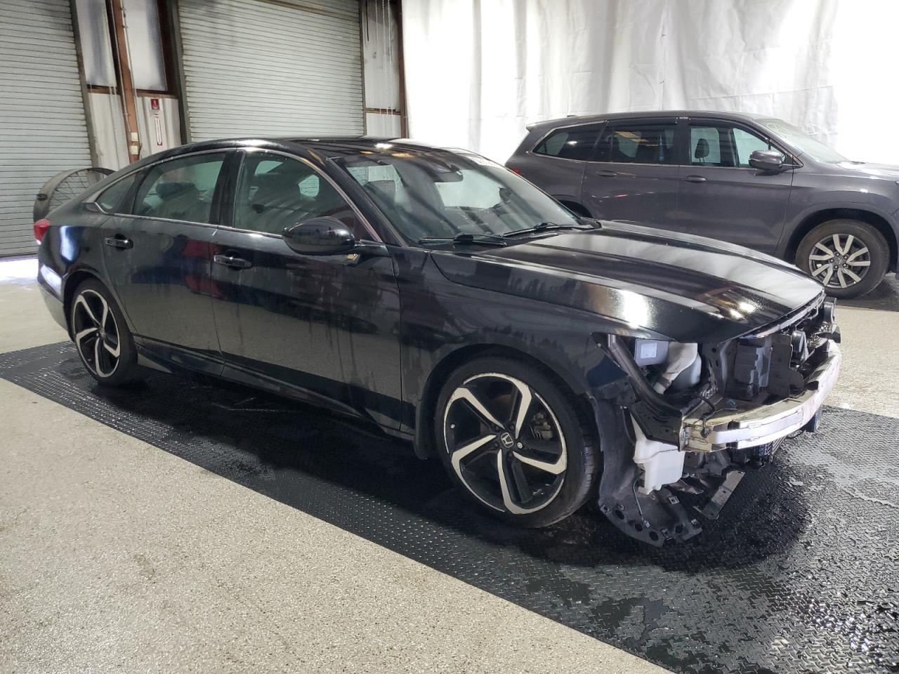 2018 Honda Accord Sport - Фото 4