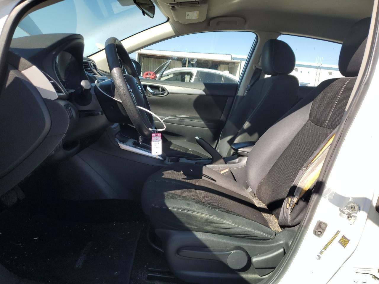 2017 Nissan Sentra S - Image 7
