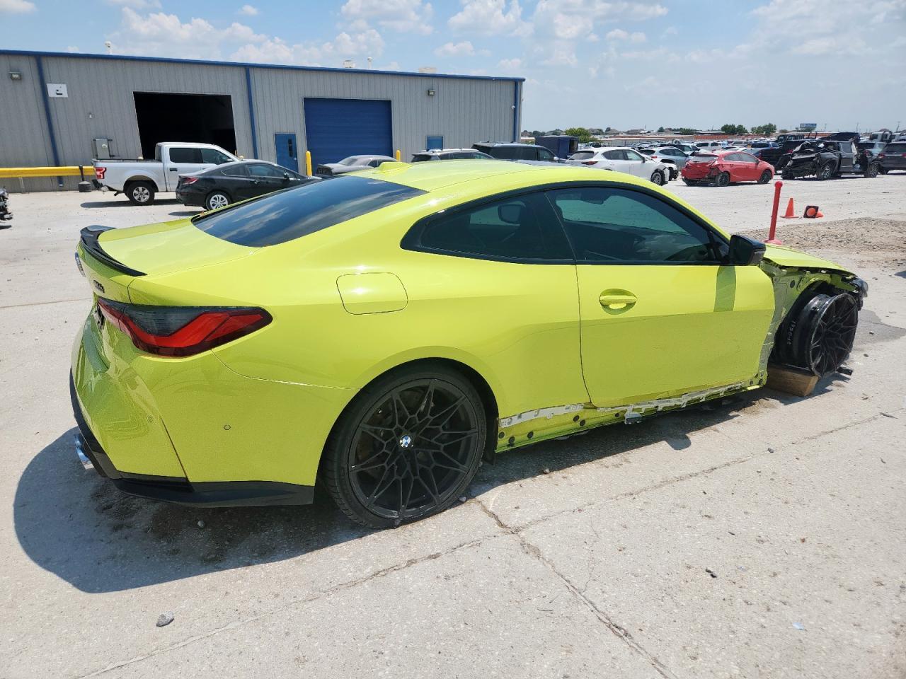 2024 BMW M4 Competition - Фото 3