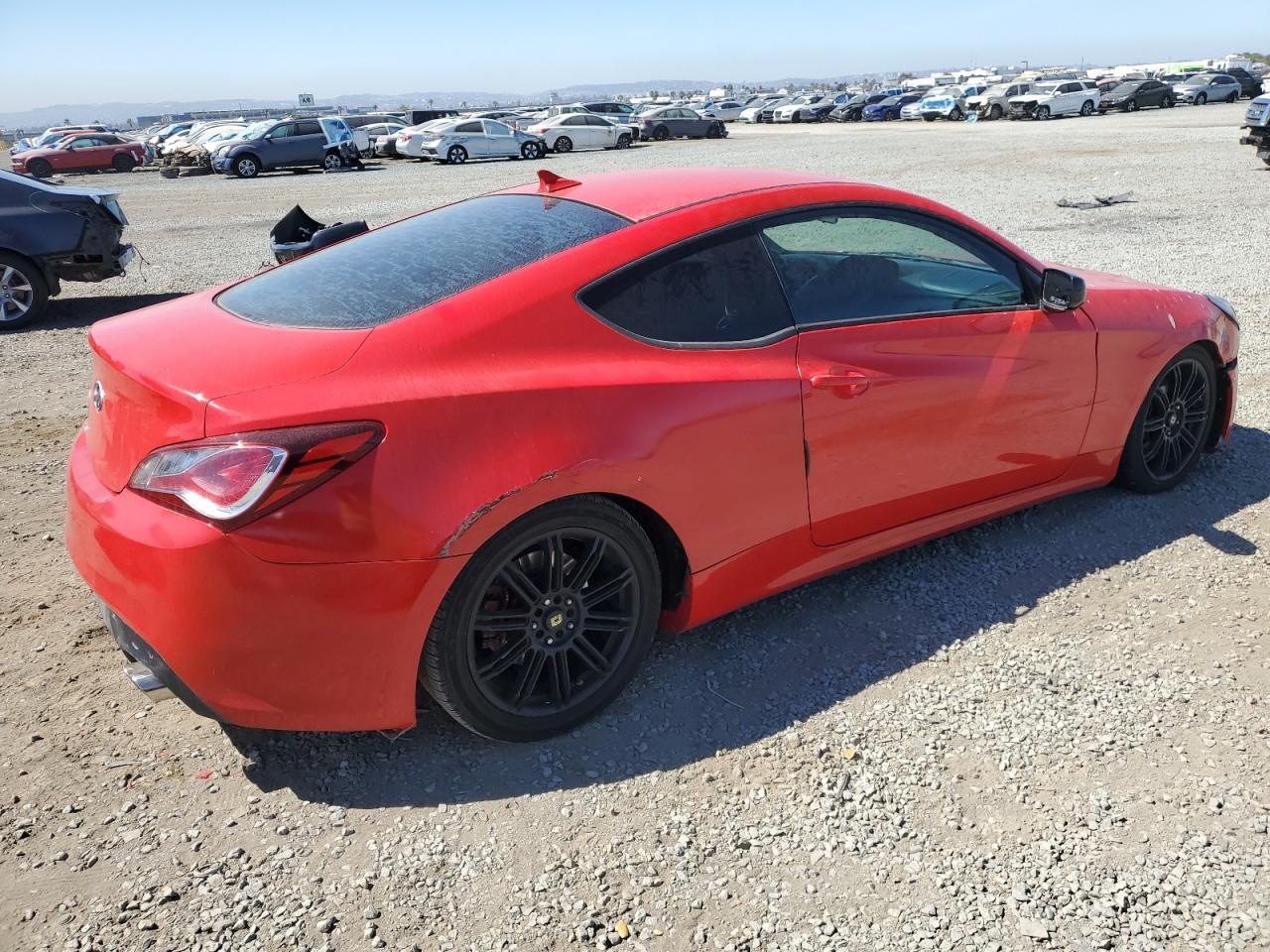 2013 Hyundai Genesis Coupe 2.0T - Фото 3