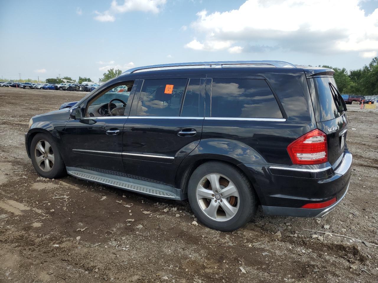 2010 Mercedes-Benz Gl 450 4Matic - Фото 2