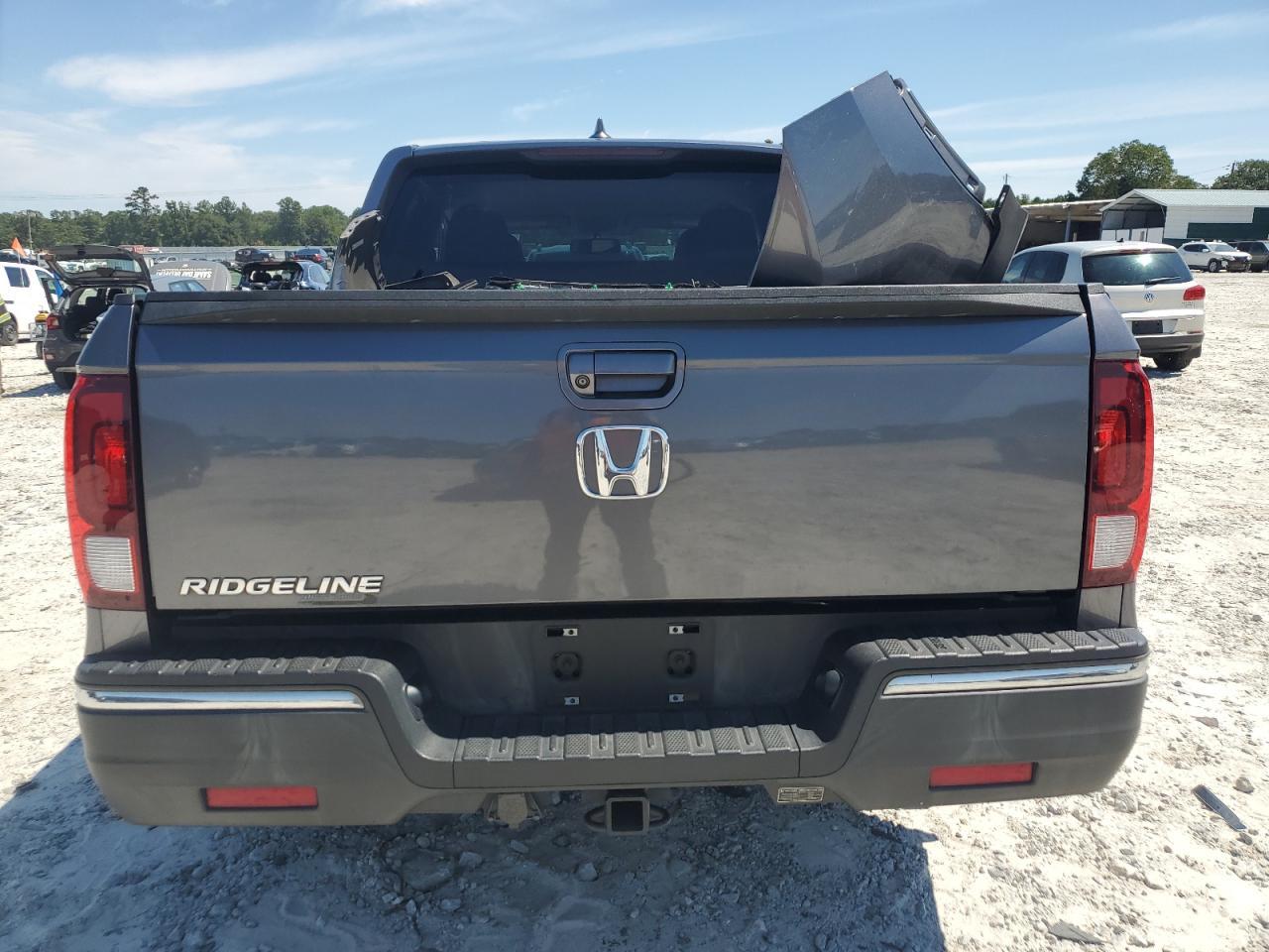 2017 Honda Ridgeline Rtl - Image 6
