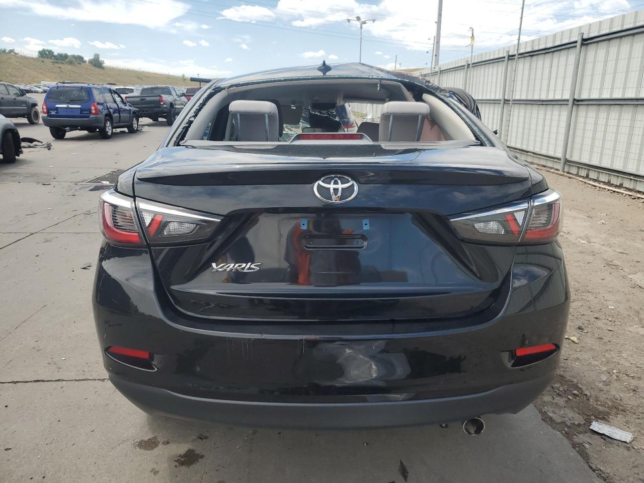 2019 Toyota Yaris L - Фото 6