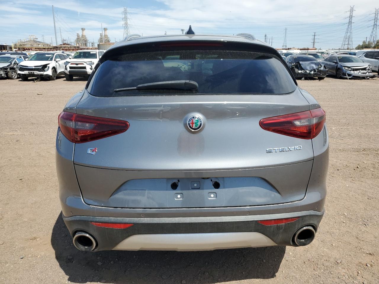 2018 Alfa Romeo Stelvio Ti - Image 6