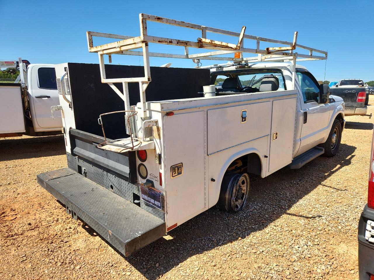 2013 Ford F350 Super Duty - Image 3
