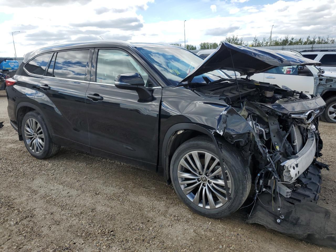 2021 Toyota Highlander Platinum - Фото 4