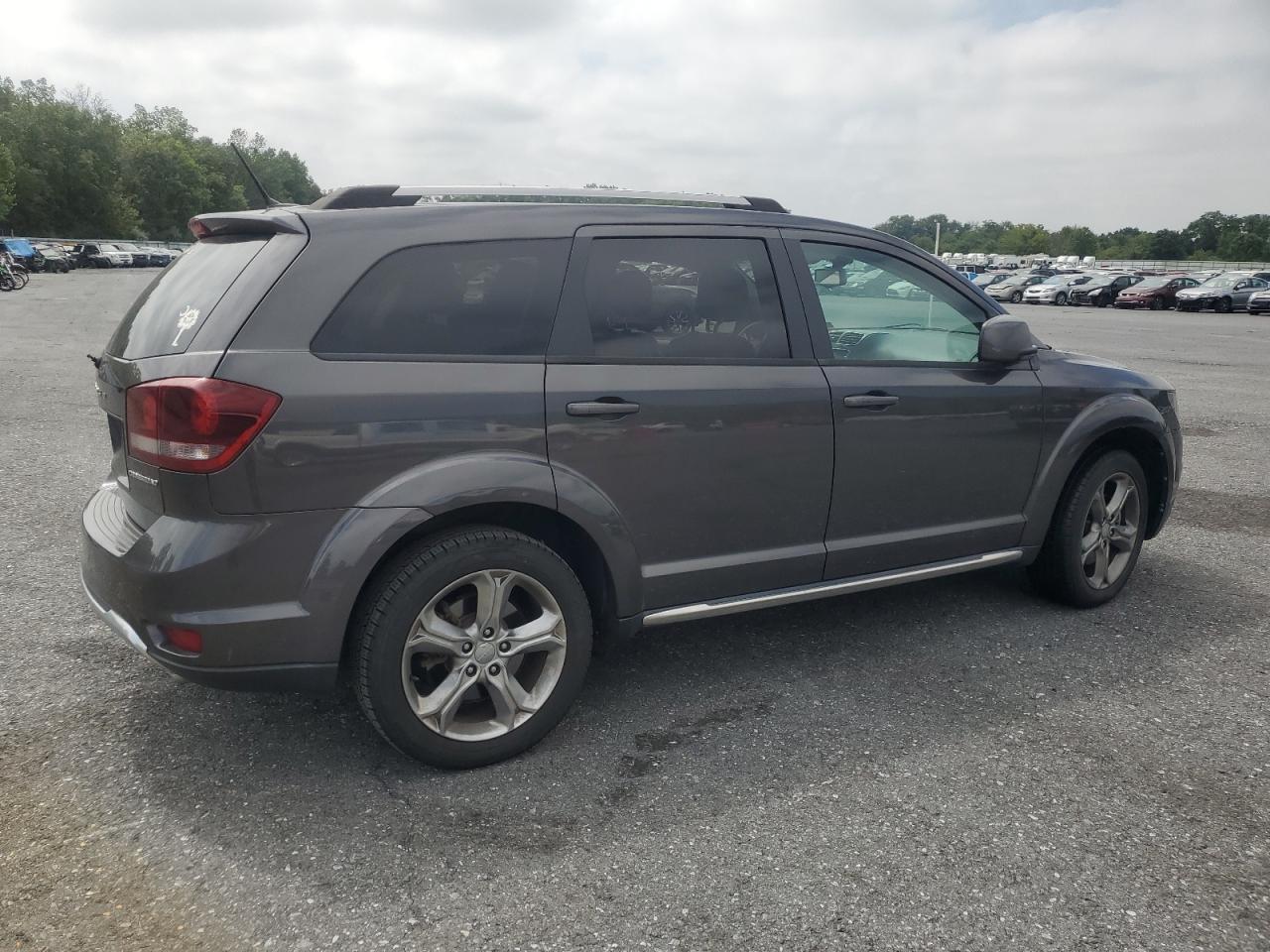 2017 Dodge Journey Crossroad - Фото 3