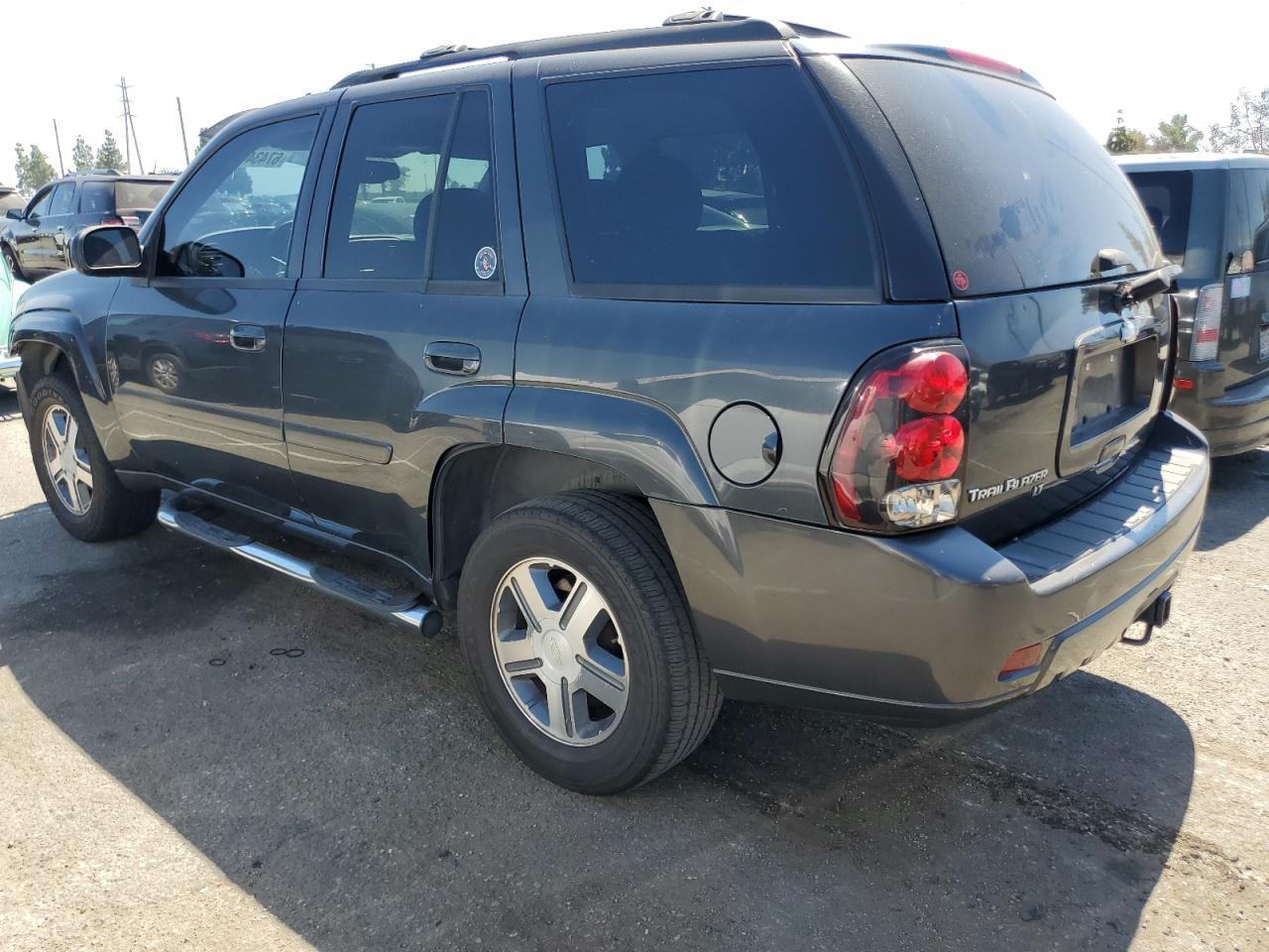 2007 Chevrolet Trailblazer Ls - Image 2