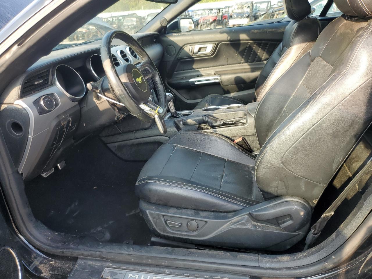 2020 Ford Mustang - Image 7