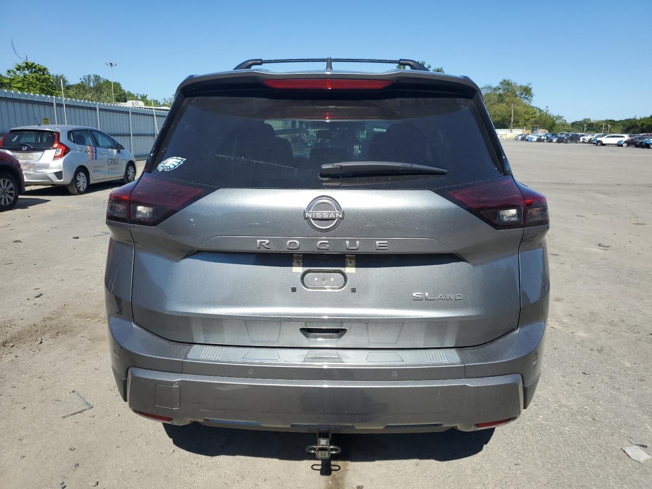 2024 Nissan Rogue Sl - Image 6