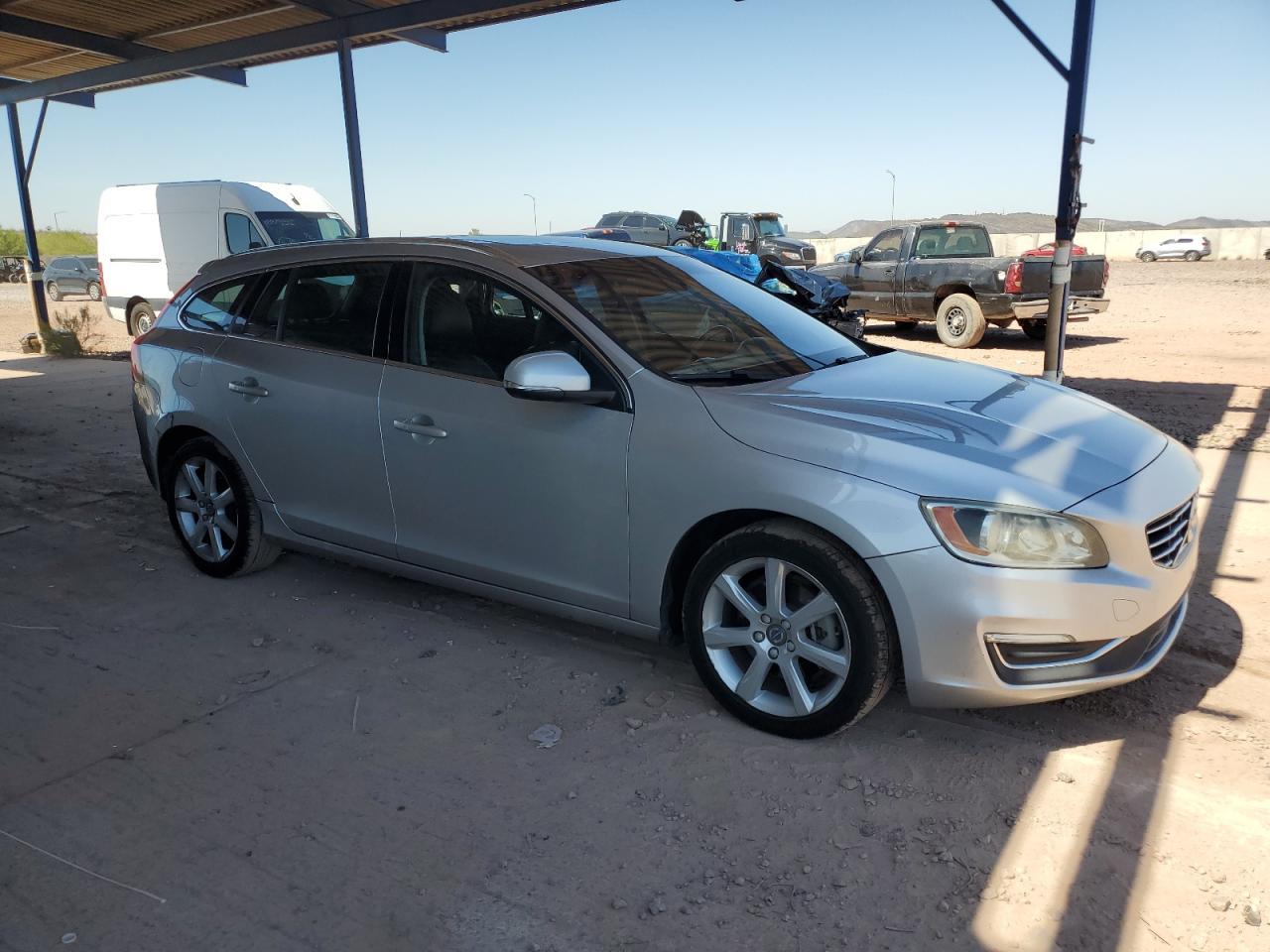 2016 Volvo V60 T5 Premier - Фото 4