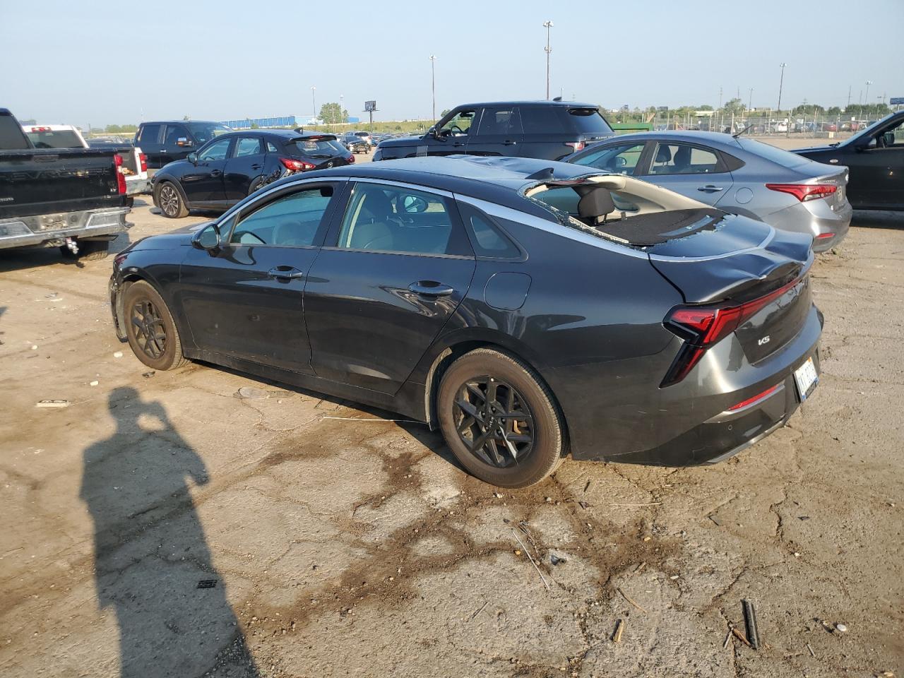 2025 Kia K5 Lxs - Image 2