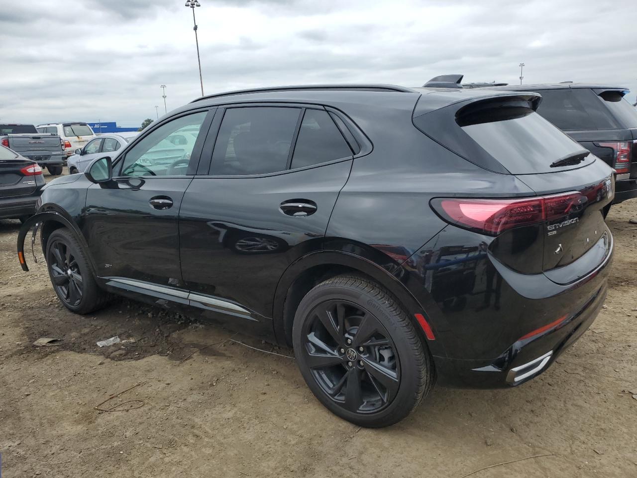 2024 Buick Envision Essence - Image 2