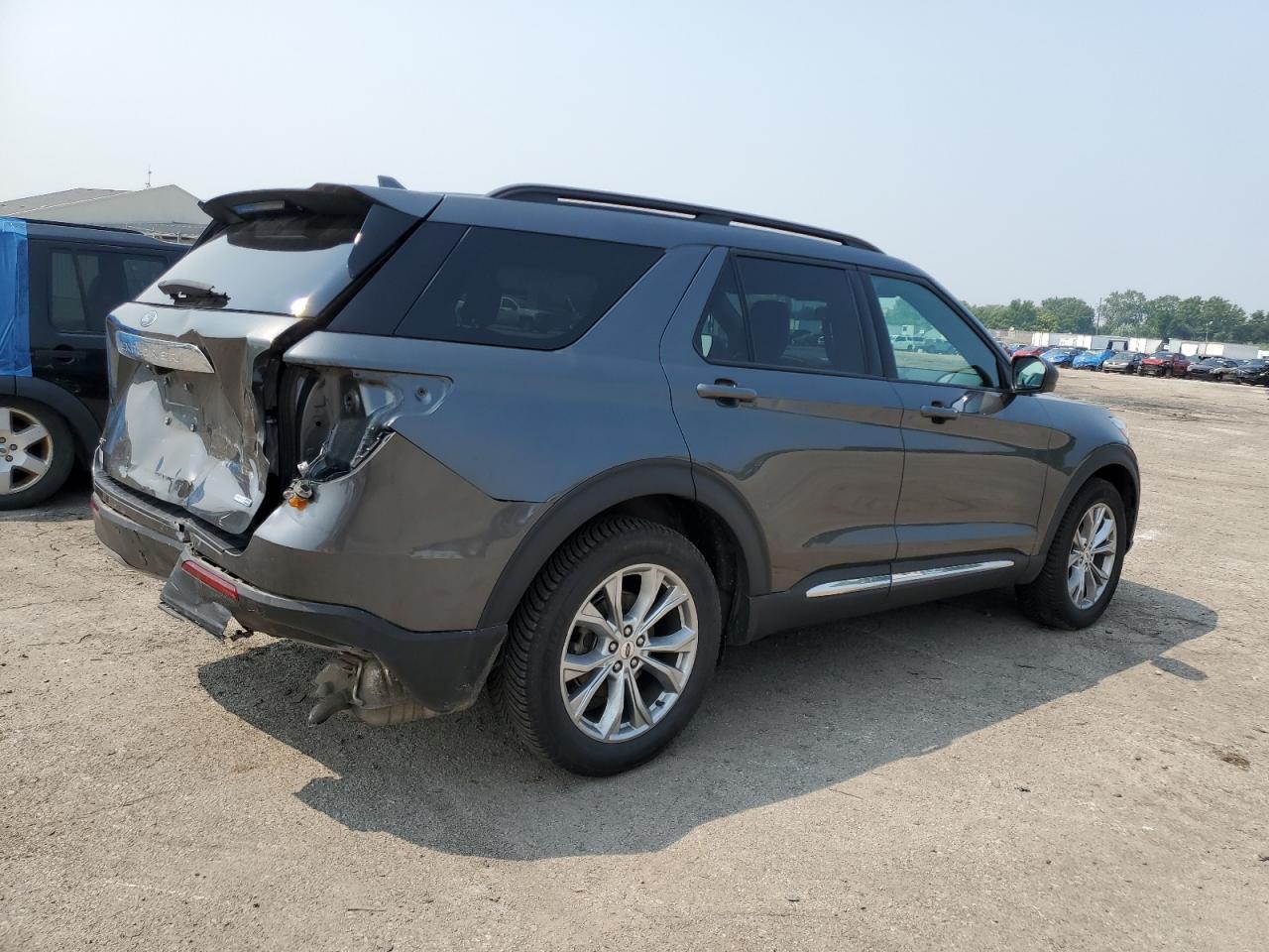 2020 Ford Explorer Xlt - Фото 3